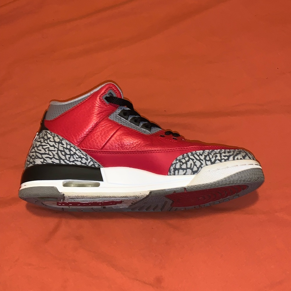 Jordan 3 - Picture 2 of 8